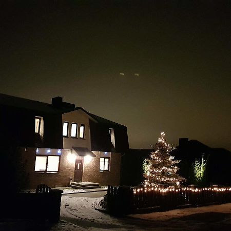 Vidu Guest House อูเตนา ภายนอก รูปภาพ