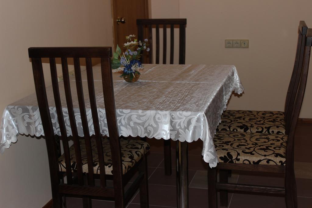 Vidu Guest House อูเตนา ภายนอก รูปภาพ