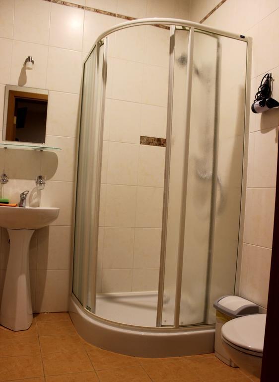 Vidu Guest House อูเตนา ภายนอก รูปภาพ